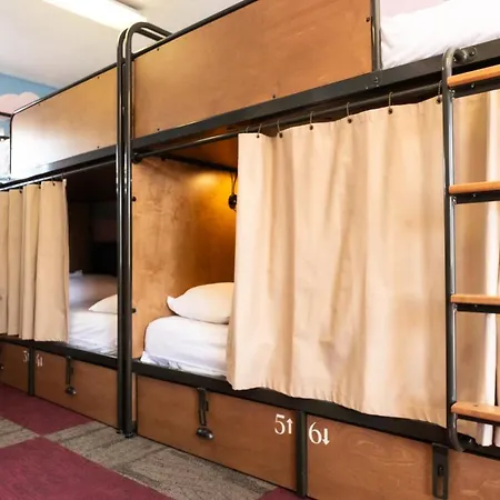 Rad Hostel Colorado Springs Exterior photo