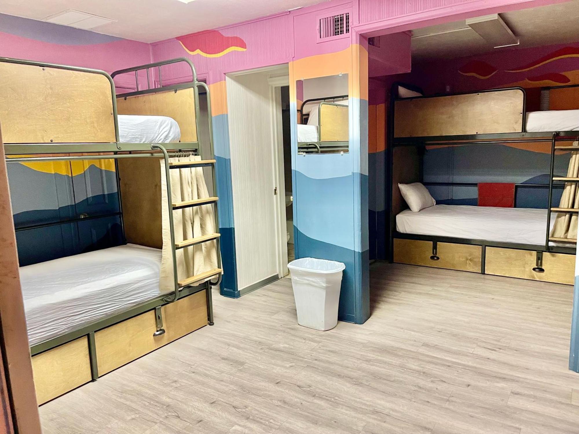 Rad Hostal Colorado Springs