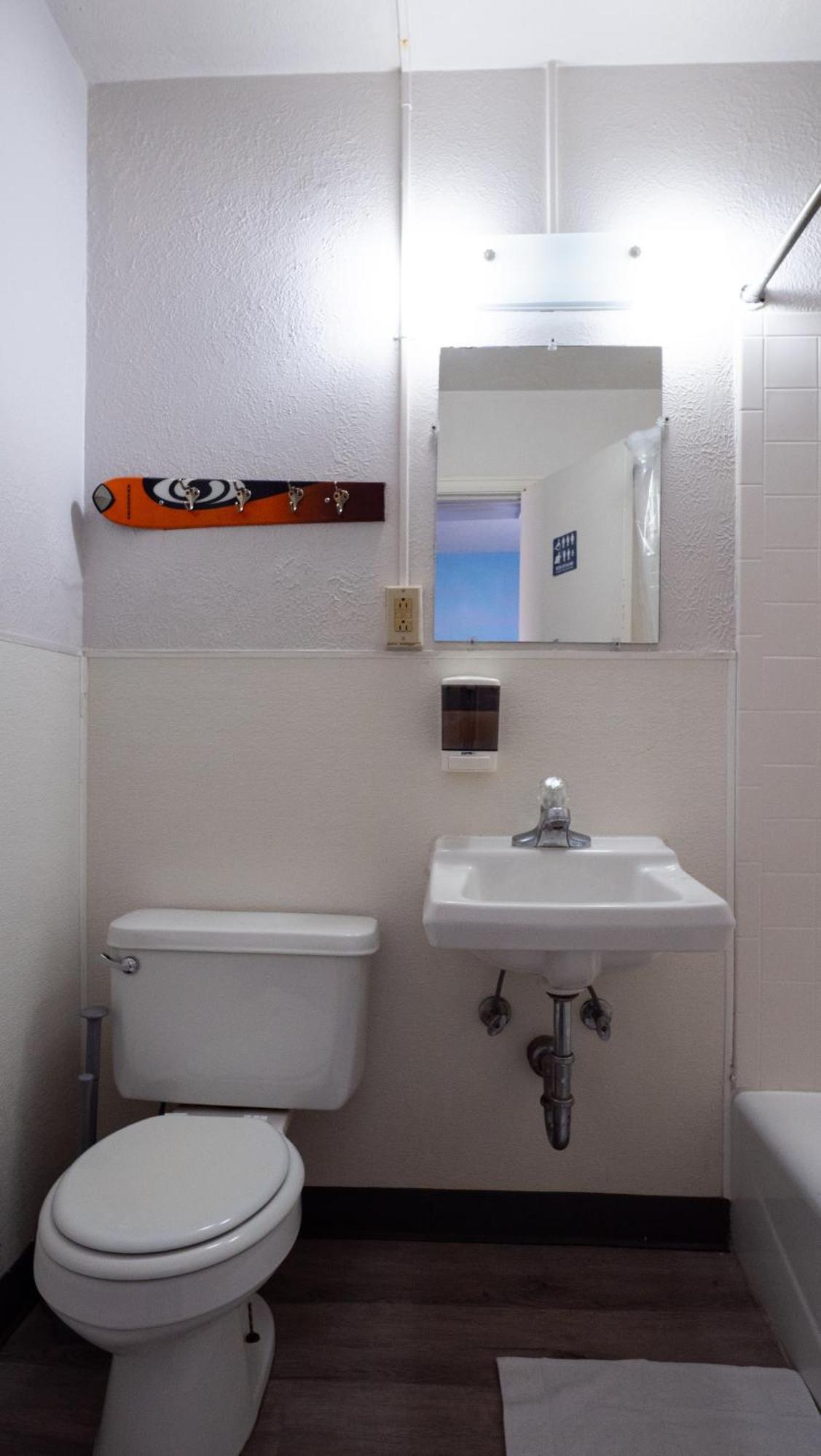 Rad Hostal *
