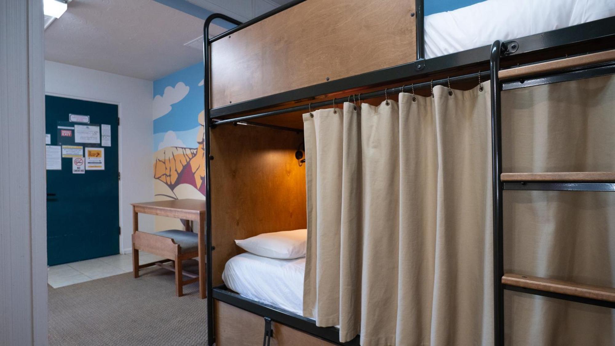 Rad Hostal Colorado Springs