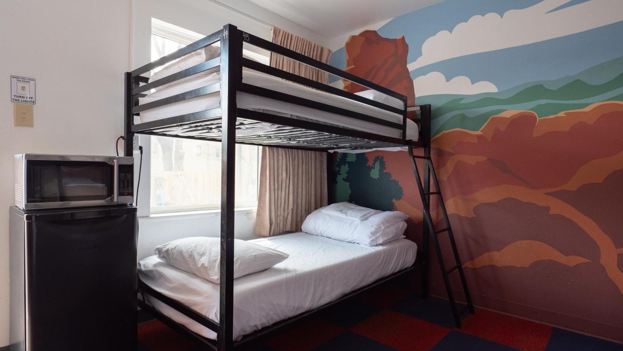 Rad Hostal
