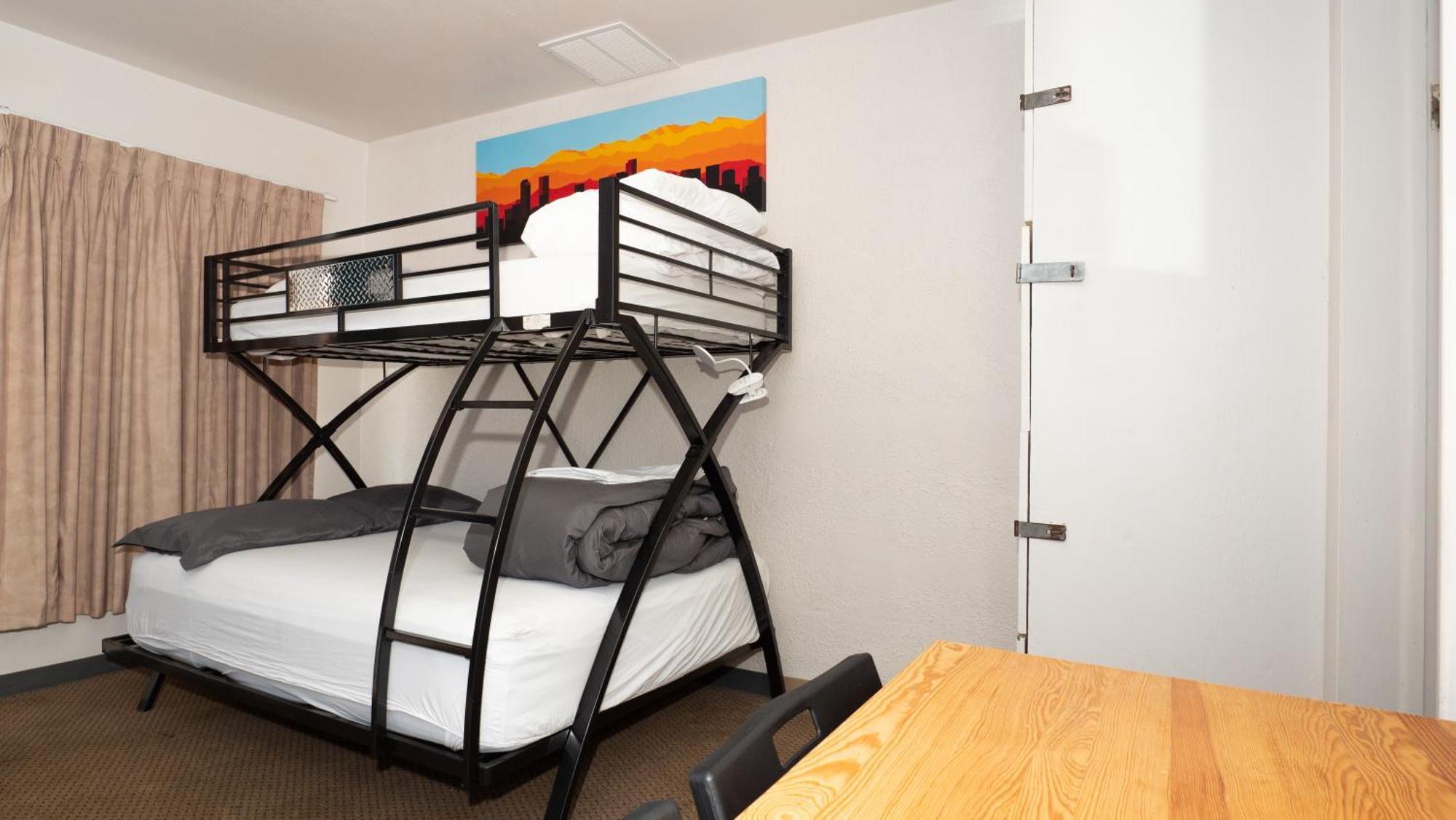 Rad Albergue Colorado Springs